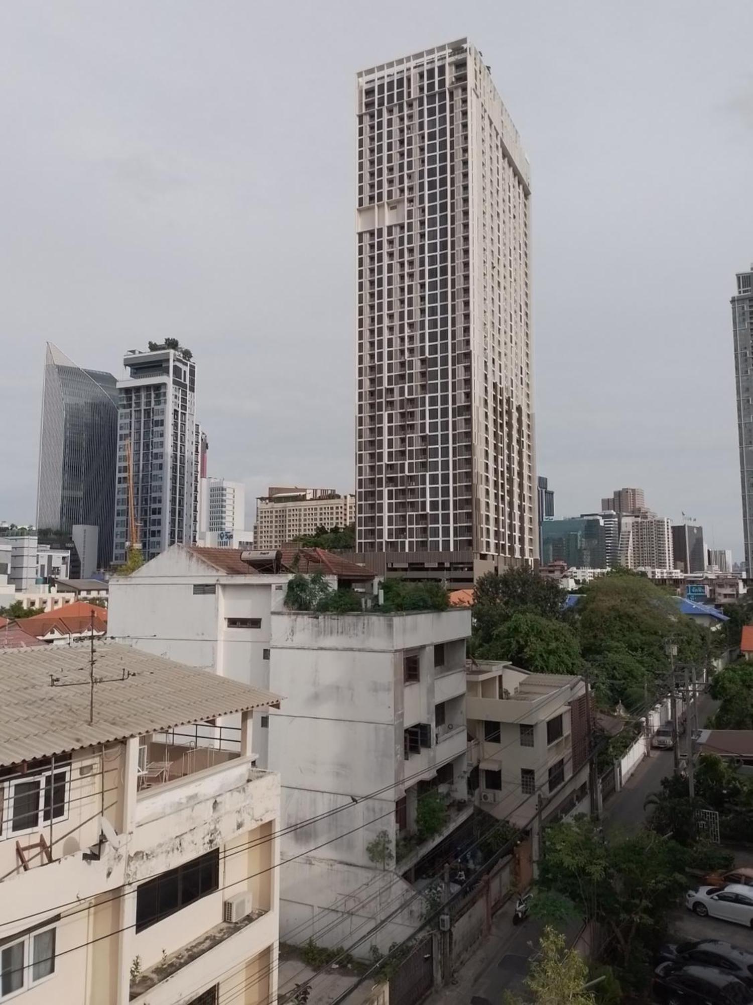 Udee Bangkok Hostel Exteriör bild