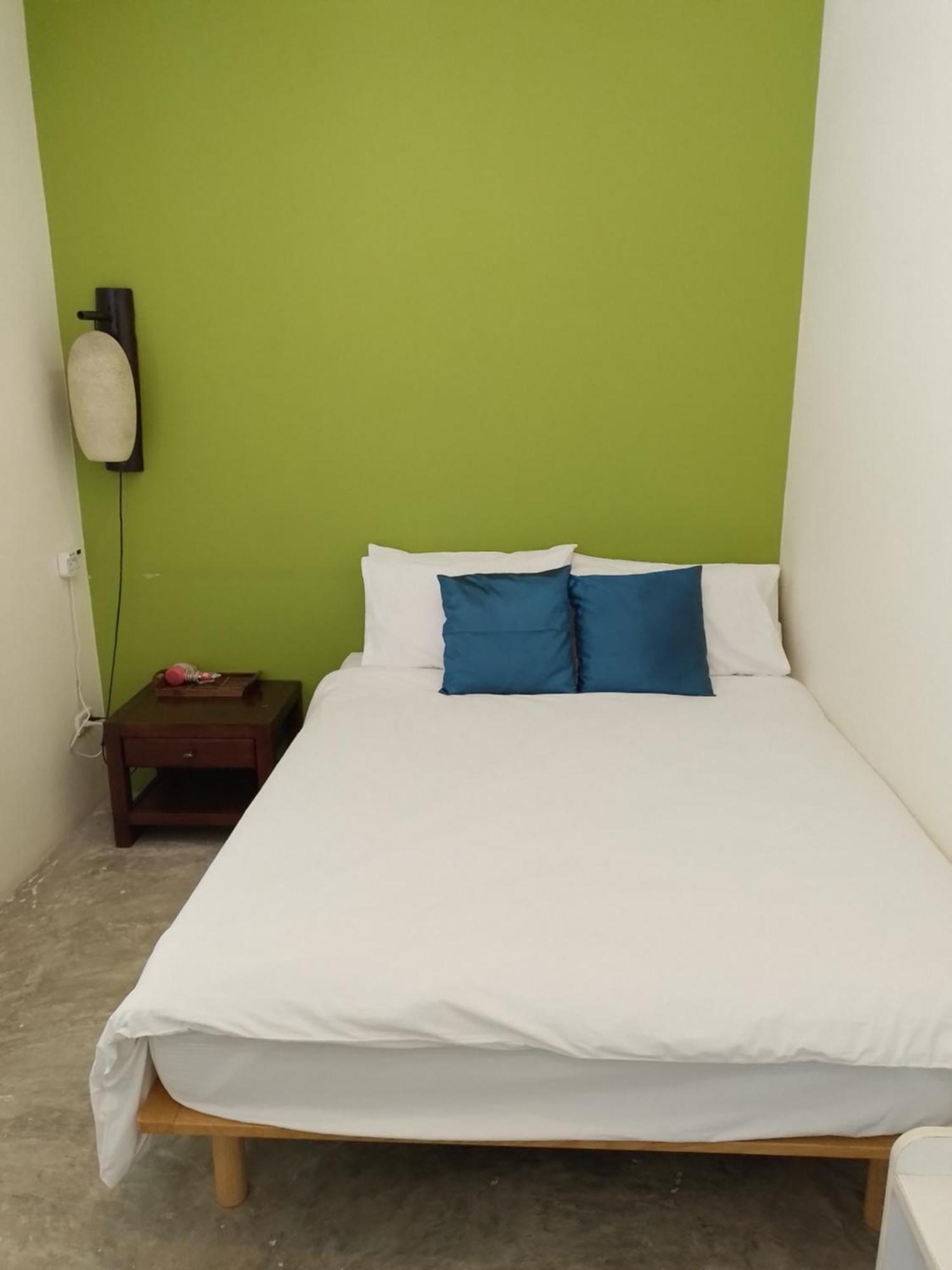 Udee Bangkok Hostel Exteriör bild